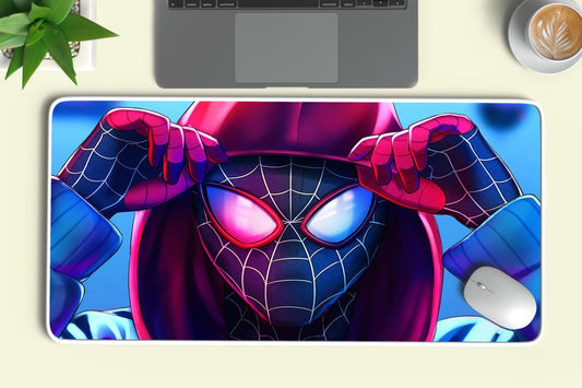 Close-Up Swings: TurtleWings Spiderman Closeup Look Multicolor Large Mousepad ? Swinging Style in Every Detail!