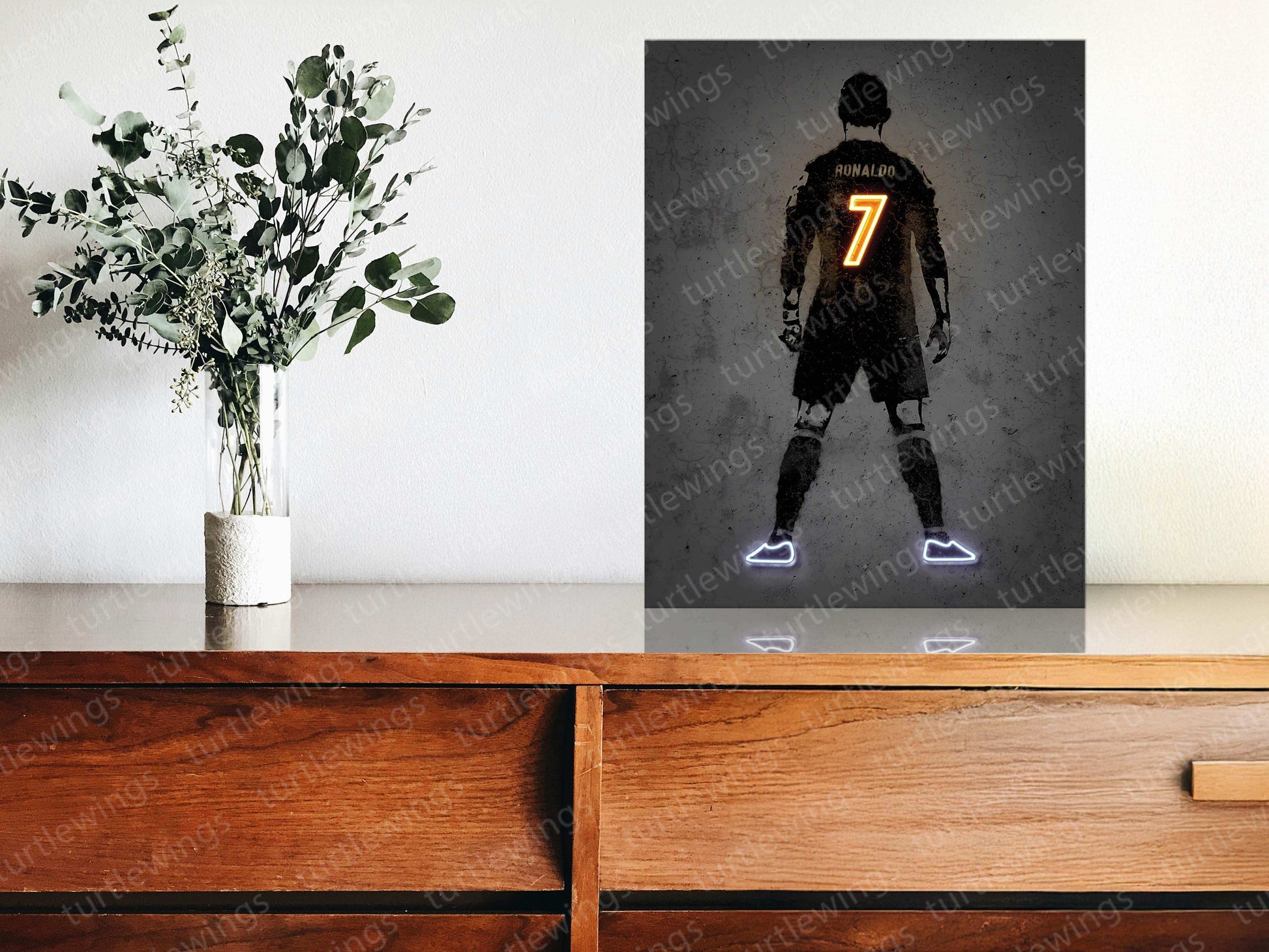 Cristiano Ronaldo Neon LED Wall Frame - Iconic Glow for Football Fans - TURTLEWINGS 